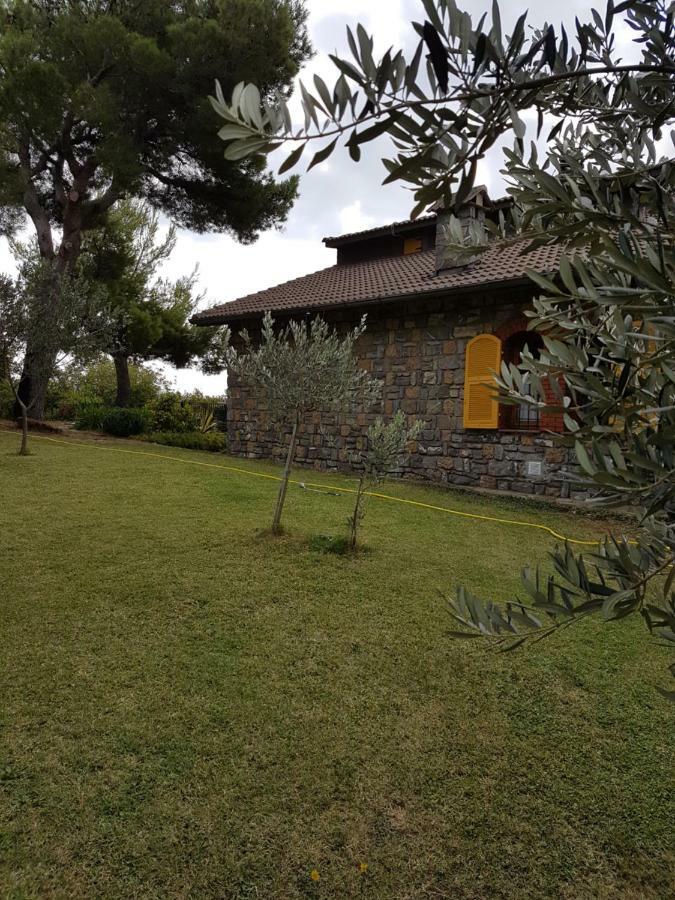 Villa Fior Di Lavanda Cisano sul Neva Buitenkant foto