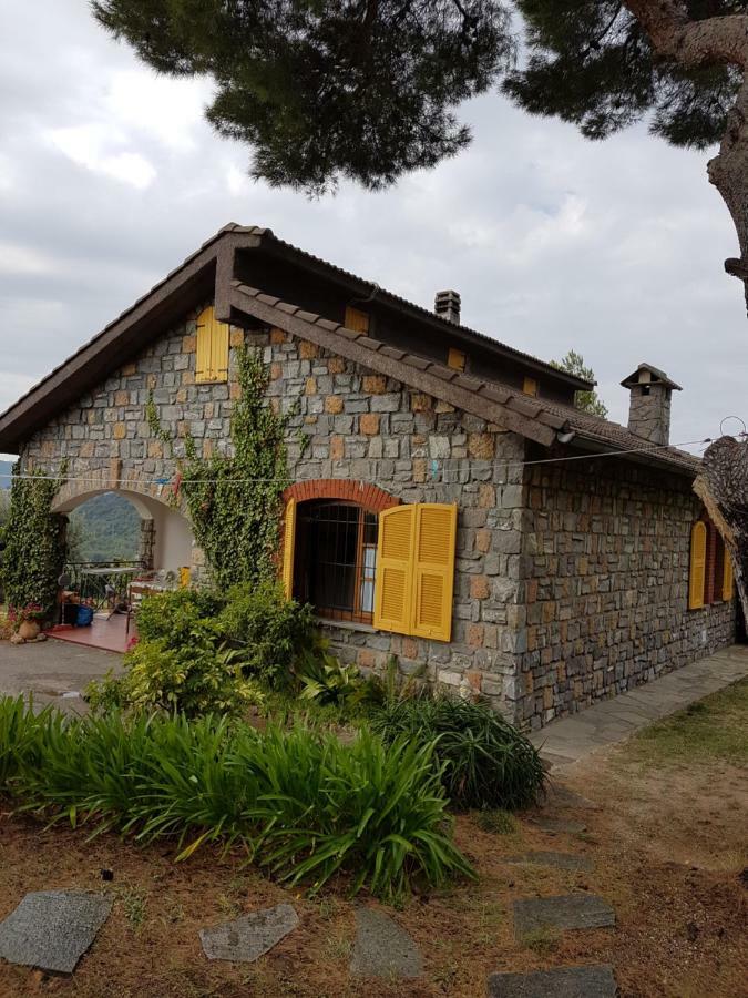 Villa Fior Di Lavanda Cisano sul Neva Buitenkant foto