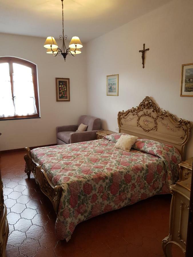 Villa Fior Di Lavanda Cisano sul Neva Buitenkant foto