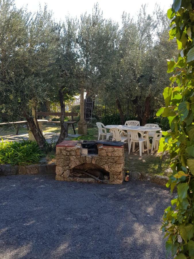 Villa Fior Di Lavanda Cisano sul Neva Buitenkant foto