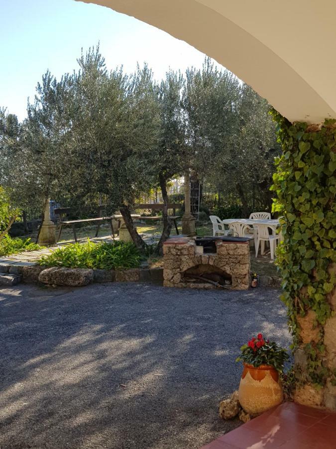 Villa Fior Di Lavanda Cisano sul Neva Buitenkant foto