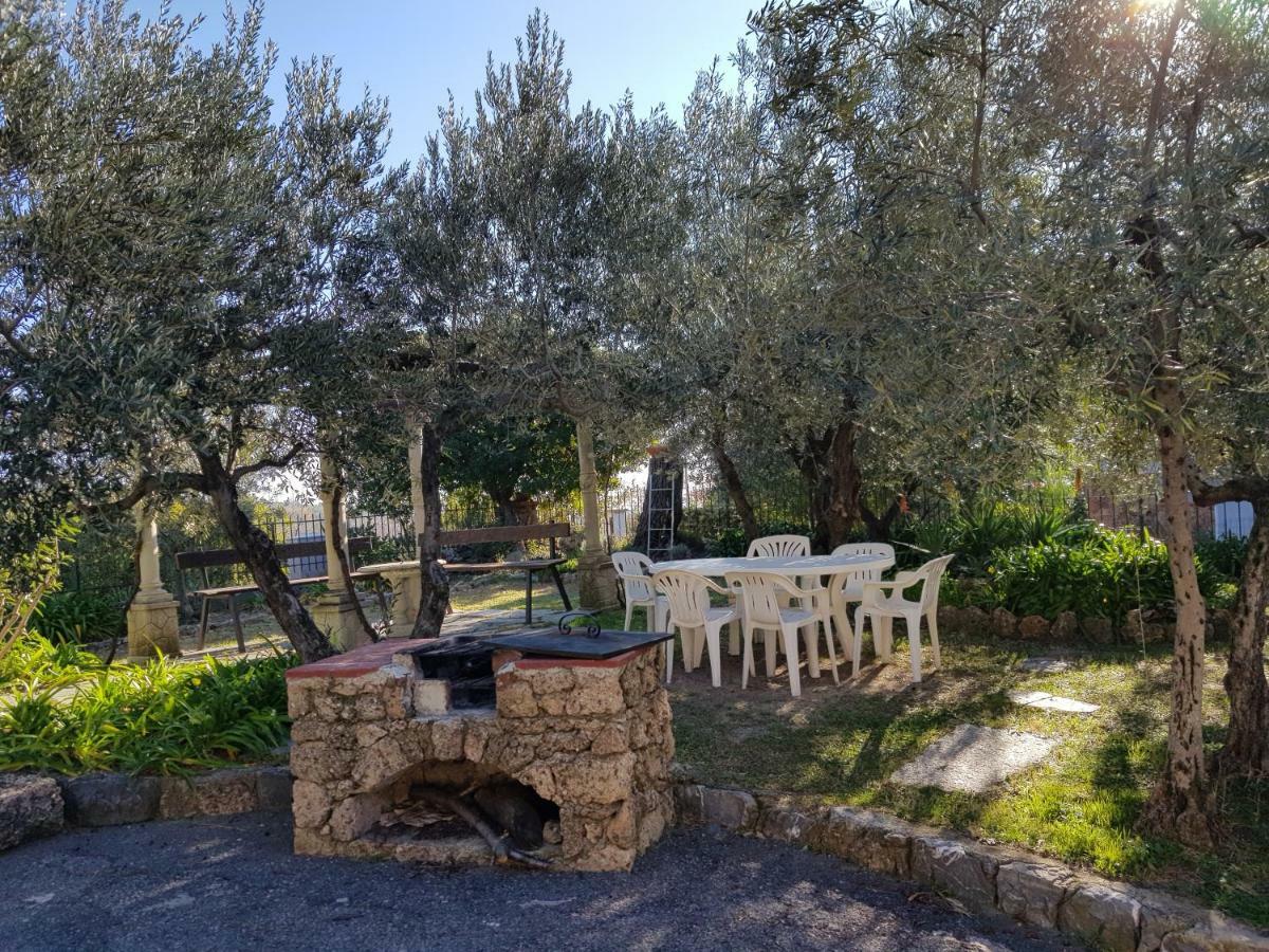 Villa Fior Di Lavanda Cisano sul Neva Buitenkant foto
